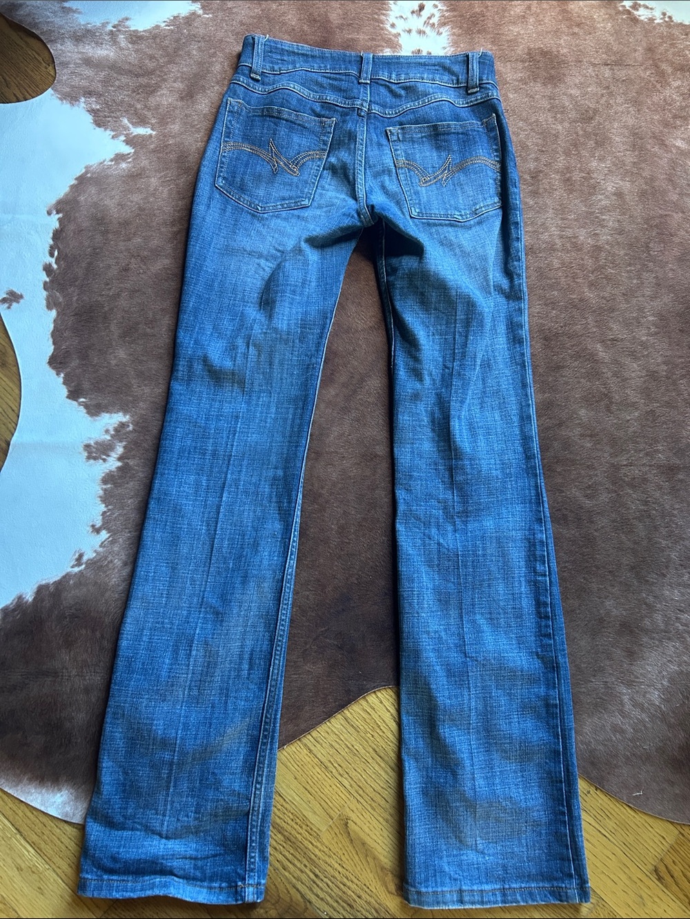Wrangler Mid Rise Bootcut Jeans - Picture 2 of 5